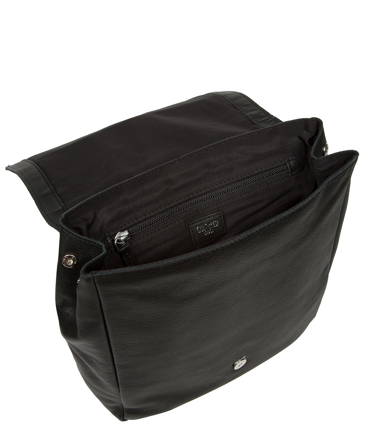 adjustable canvas shoulder straps detail