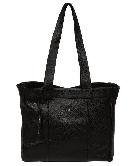 Gisella tote bag side profile showing pebble grain texture
