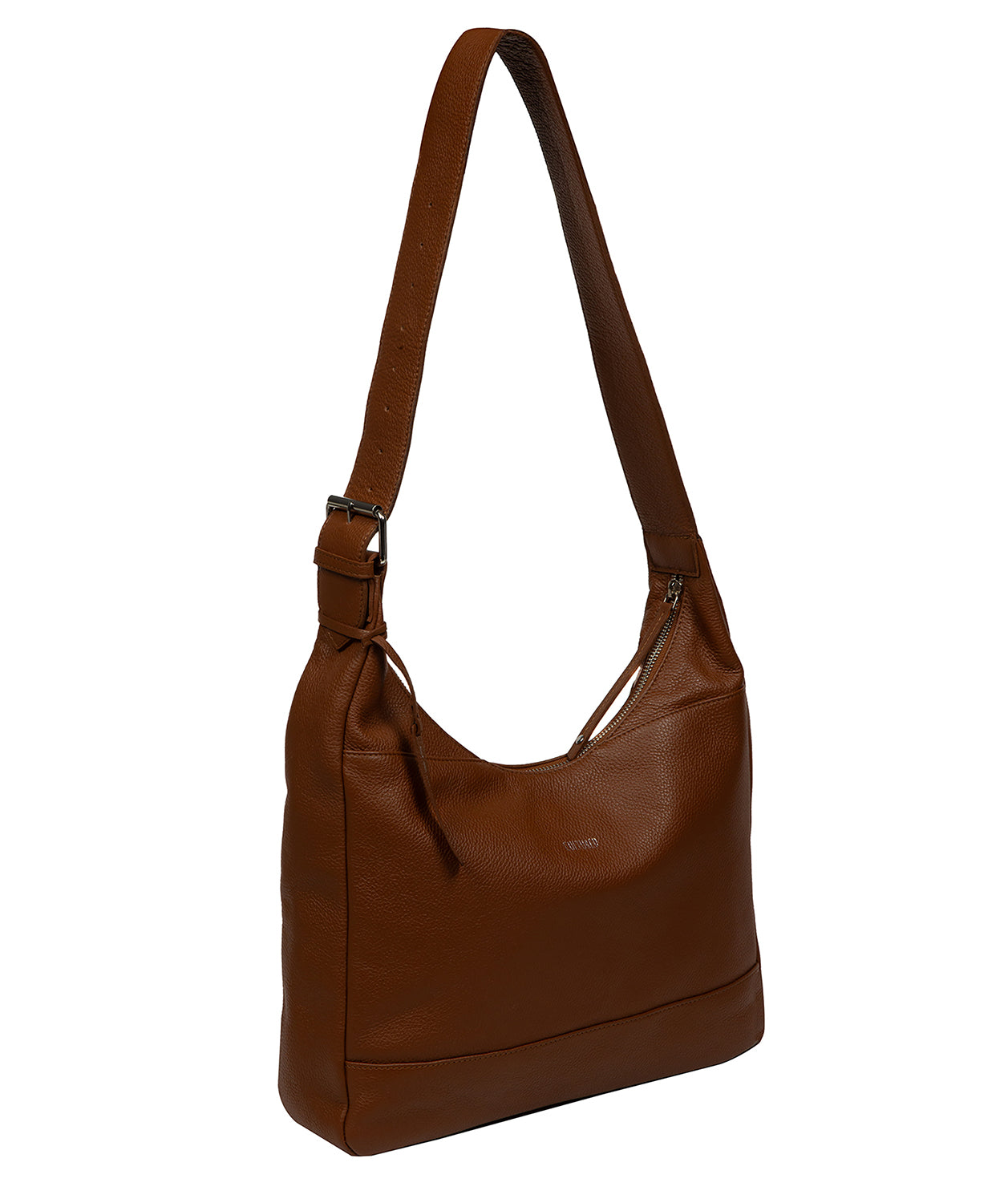 Side profile showing pebble grain leather texture